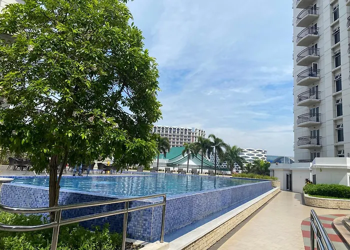 Solemare Parksuites Staycation Manila
